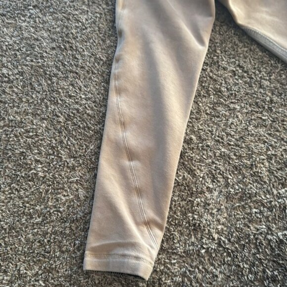 Elation Women’s Size 28R Tan Knee Patch Horseback Riding BreechesB17 - Picture 11 of 11